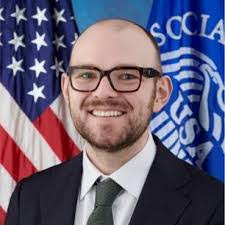 Madeline Kinsey's Instagram, Twitter & Facebook