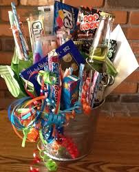 Birthday Gift Ideas For Guy Friend So Hard To Put Together A Gift For A Guy Friend And Especially For A 40th Ideas Candy From The Favorite Things Gift 40th Birthday Gifts Guy Friend Gifts