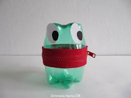 Image result for plašič krtků z pet lahve