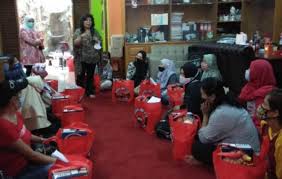 Bagi anak sekolah, itu merupakan waktu yang tepat untuk belajar. Dewan Imbau Masyarakat Jangan Mudah Tergiur Arisan Paket Lebaran Inilahkoran Com