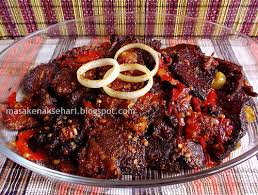 Dendeng batokok goreng biasanya akan direbus dahulu dagingnya agar lebih empuk. Resep Dendeng Sapi Balado Goreng Kering Praktis