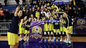 Fenerbahçe beko canlı maçı skor (ve video çevrimiçi canlı izle yayın), maç programı ve sonuçlar fenerbahçe beko takımının oynadığı tüm basketbol turnuvalarından. O Fenerbahce Beko Venceu A Taca Da Turquia Solgar Vitamin De Basquetebol