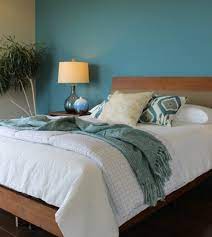Peinture chambre adulte peindre une chambre à coucher couleur peinture chambre déco chambre la couleur de peinture d'une chambre suffit parfois à elle seule à créer toute la décoration de la pièce. 1001 Idees Pour Une Chambre Bleu Canard Petrole Et Paon Sublime