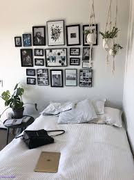 Aesthetic Black And White Room With Plants Artsy Bedroom Ideas Homedecoration Homedecorations Homedecorationideas Homedecorationtrends Artsy Bedroom Cute Bedroom Ideas Dining Room Colour Schemes