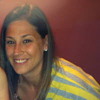 Laura Schack's Instagram, Twitter & Facebook