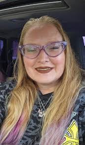 Mitchell Mullins's Instagram, Twitter & Facebook