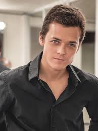 Chilean actors that have appeared in over 150 episodes of a TV show