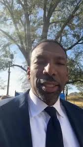 DWM Commissioner Al Wiggins Jr. discusses the progress being made at the  11th Street water main break. #ATLDWM #ATLWatershed #DWMatWork