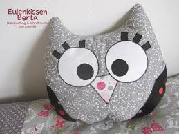 Eulen schnittmuster zum ausdrucken kostenlos. Eulenkissen Berta Kostenloses Schnittmuster