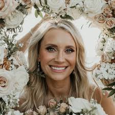 Alex Templeton's Instagram, Twitter & Facebook