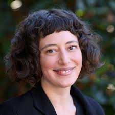 Elise Gibson's Instagram, Twitter & Facebook