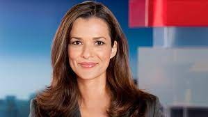 Danach begann sie als journalistin und moderatorin für das fernsehen zu arbeiten. Unsere Moderatorinnen Und Moderatoren Ndr De Fernsehen Sendungen A Z Hamburg Journal Moderation