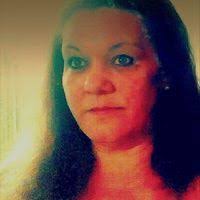 Donna Eames's Instagram, Twitter & Facebook