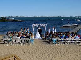 Tawas bay beach resort, east tawas, mi. Tawas Bay Beach Resort Tawas Mi Is An Awesome Place For Your Pure Michigan W Northern Michigan Weddings Michigan Wedding Michigan Wedding Ceremony Locations
