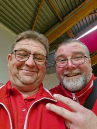 Rappel Entraînement spécial Halloween déguisé ce samedi 09 novembre! 🏸👻  Que vous soyez petit ou grand, venez sur les terrains avec votre  déguisement le plus effrayant (sans faire de folie😉). 🎃😈 Crêpes,