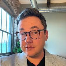 Ruthie Lloyd's Instagram, Twitter & Facebook