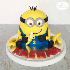 This #cakeidea can be a fun twist on a tradicional cake. 24 Minion Cake Designs You Can Order Right Now Recommend My