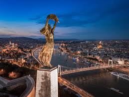 A luxury collection hotel an icon returns. Matild Palace A Luxury Collection Hotel Will Redefine The Notion Of Elegance In Budapest Royist