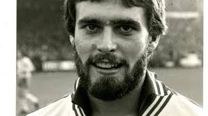 When John Bond turned to Viv Busby to fill Ted MacDougall's (big) boots