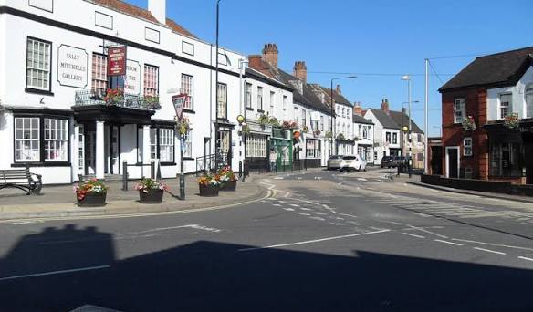 Street scene and properties in Tuxford Nottinghamshire