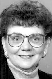 Roxanne Shank's Instagram, Twitter & Facebook