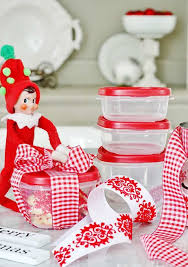 Twas the Week Before Christmas (and a Coupon and a Giveaway)