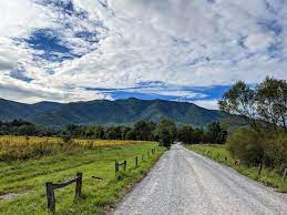 From gatlinburg, guests will follow the parkway to the national park. Cades Cove Campground In Great Smoky Mountains National Park Simply Awesome Trips