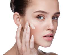 Foundation atau yang biasa dikenal alas bedak untuk kulit berminyak dan berjerawat tentu tak boleh sembarangan anda pilih. Pemilik Kulit Berminyak Ini 5 Tips Mudah Agar Foundation Tak Mudah Luntur Dan Tahan Sepanjang Hari Beauty Journal