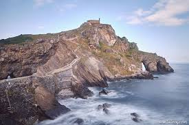Смотреть видео boda anne igartiburu на v4k бесплатно. San Juan De Gaztelugatxe Como Llegar Donde Aparcar Entradas