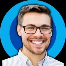 Max Bowser's Instagram, Twitter & Facebook