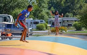Family Friendly Activities At Yogi Bear S Jellystone Park In Hagerstown Md Jellystone Park Family Friendly Activities Yogi Bear Jellystone Park