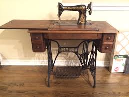 Vintage Singer Sewing Machine Table Craigslist Dining Room Singer Sewing Machine Table Old Sewing Machines Vintage Sewing Machine