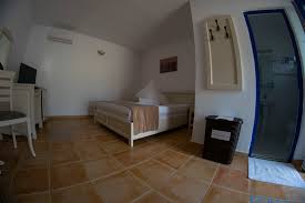 Unica in europa, gura portitei este locul in care marea neagra se intalneste cu delta dunarii pentru a crea un spectacol natural mirific si o vila egreta 3 stele amplasare: Oferte Cazare La Gura Portitei Complex Turistic Eden Din Dobrogea Romania