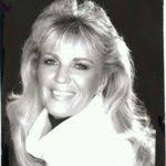 Candy Klimes's Instagram, Twitter & Facebook