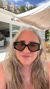 Hoping to learn more about my Irish ancestry and what Ireland has to offer.  Who knows duel citizenship could be in the future!