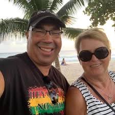 Hi. How much would a taxi cost from Accra beach hotel to champers ? I know  it's not far but my friend can walk that didstance.