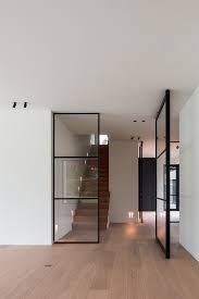Elegant Glass Pivot Door System Made From Black Anodised Aluminium Portapivot 6530 Is Designed As A Self Assembly Kit With Wor With Images Doors Interior Pivot Doors Home