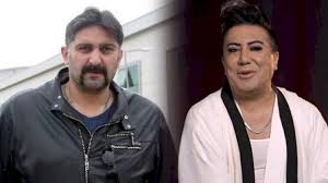 Partevniyal lisesi'ni bitirdikten sonra bahçeşehir üniversitesi i̇şletme bölümü'nde okudu. Sosyal Medya Fenomeni Murat Ovuc Marmaris Te Saldiriya Ugradi Son Dakika Ozel Haberler Kose Yazilari