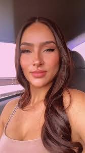 Jasmine Ramos's Instagram, Twitter & Facebook