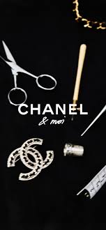 CHANEL & moi is a range of tailor-made services designed to help you take  care and repair your pieces. | CHANEL