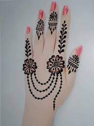 Its lives are used as medicine and natural ink. Motif Henna Simpel Home Facebook
