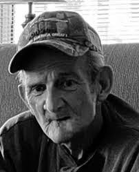 Rob Bragg's Instagram, Twitter & Facebook