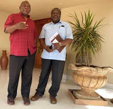He was born on 16 march 1959 in tzaneen, south africa. Ramaphosa And Mboweni S Simple Dress Sense And Shoes Spark Conversations