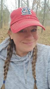 Know poison oak and ivy. I can't tell you how many times we teach this to  people and they don't remember. You know how we know they don't? Please  share. #poisonivy #poisonoak #