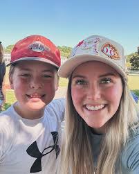 Whitney Pierce (@whitro09) • Instagram photos and videos