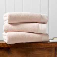 Determining the kind of texture you prefer is one of the easiest ways to find a towel you'll love. Bath Towels Where To Buy The Best Towels For Your Bathroom