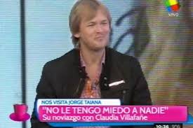 Después del fallecimiento de diego maradona, la mamá de dalma y gianinna decidió terminar su relación con el productor. El Novio De Claudia Destrozo A Maradona La Vida No Pasa Por Ponerte En Pedo Y Tomar Drogas Nexofin
