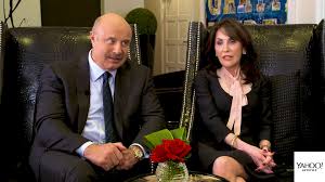 Phil, phillip was going through a hard time in 1973 when his marriage with his first wife got annulled. Are Dr Phil And Robin Mcgraw Still Together Are They Getting Divorced