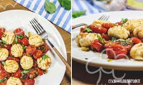 Quark Gnocchi Mit Tomatensosse Essen Ohne Kohlenhydrate Rezept Gnocchi Mit Tomatensauce Essen Ohne Kohlenhydrate Rezepte Essen Ohne Kohlenhydrate