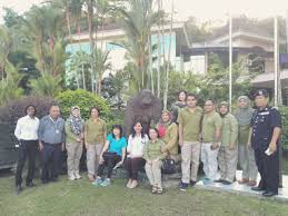 Kementerian perusahaan perladangan dan komoditi) is yb dato' dr. Visit By Minister Of Primary Industries Malaysia To Semenggoh Wildlife Centre Sarawak Forestry Corporation